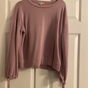 American Eagle lilac sweater